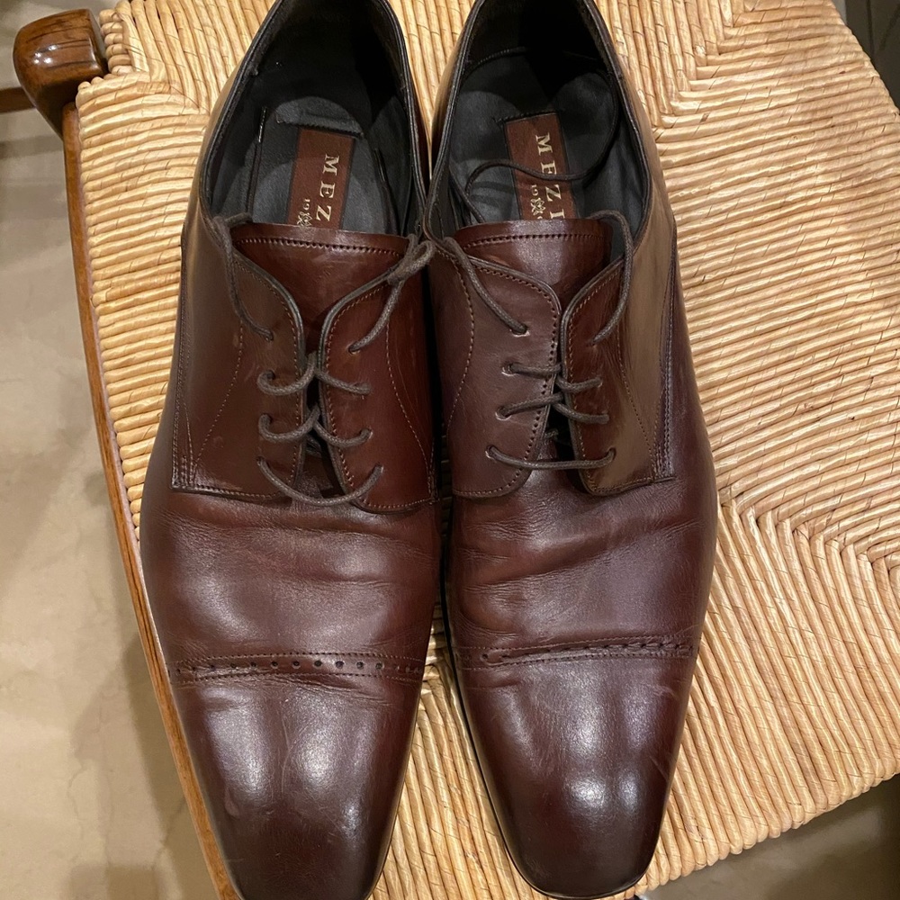 Mezlan size 10.5 dress shoes. Worn once